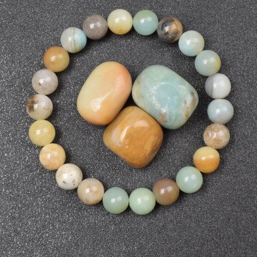 Karen - De Steen der Waarheid en de Steen van Twist